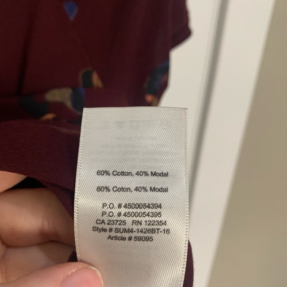 aritzia Wilfred Patterned T-shirt - Picture 4 of 6